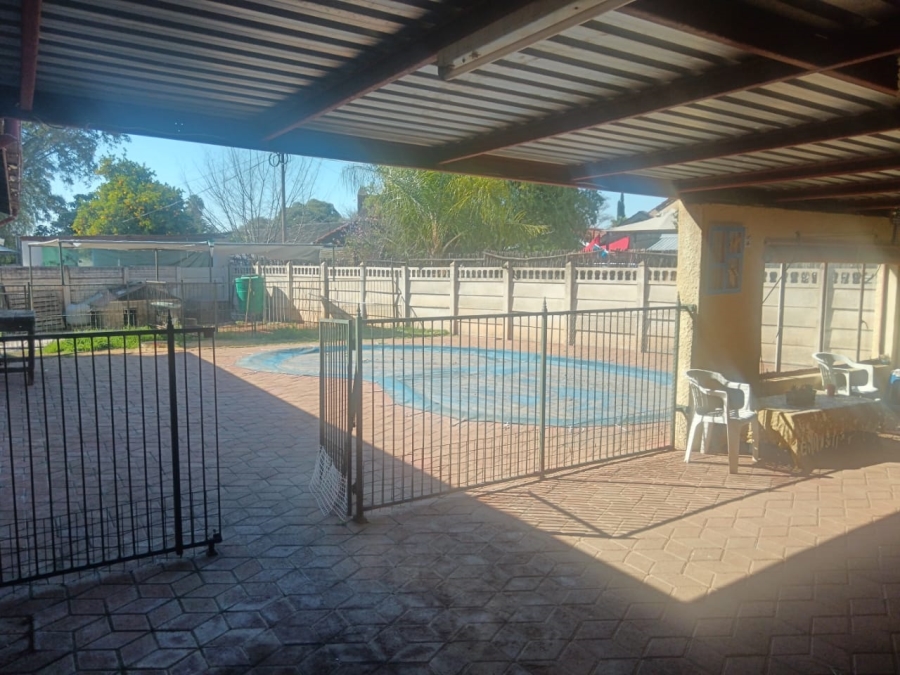 3 Bedroom Property for Sale in Lindene Northern Cape